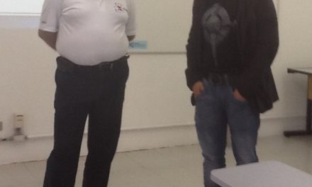 CREF esclarece sobre prescrição médica e ensino técnico em palestra na EEFE USP