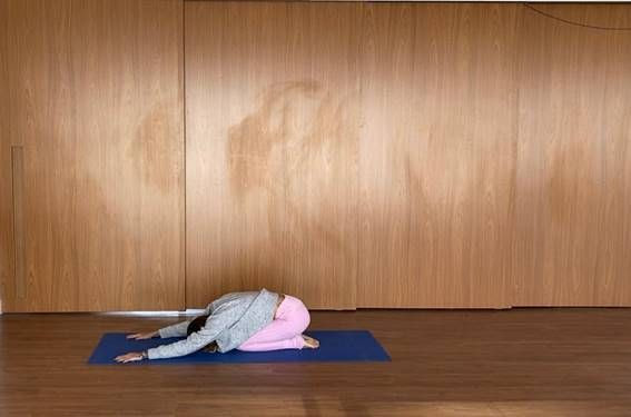 Posturas de Yoga para combater a ansiedade